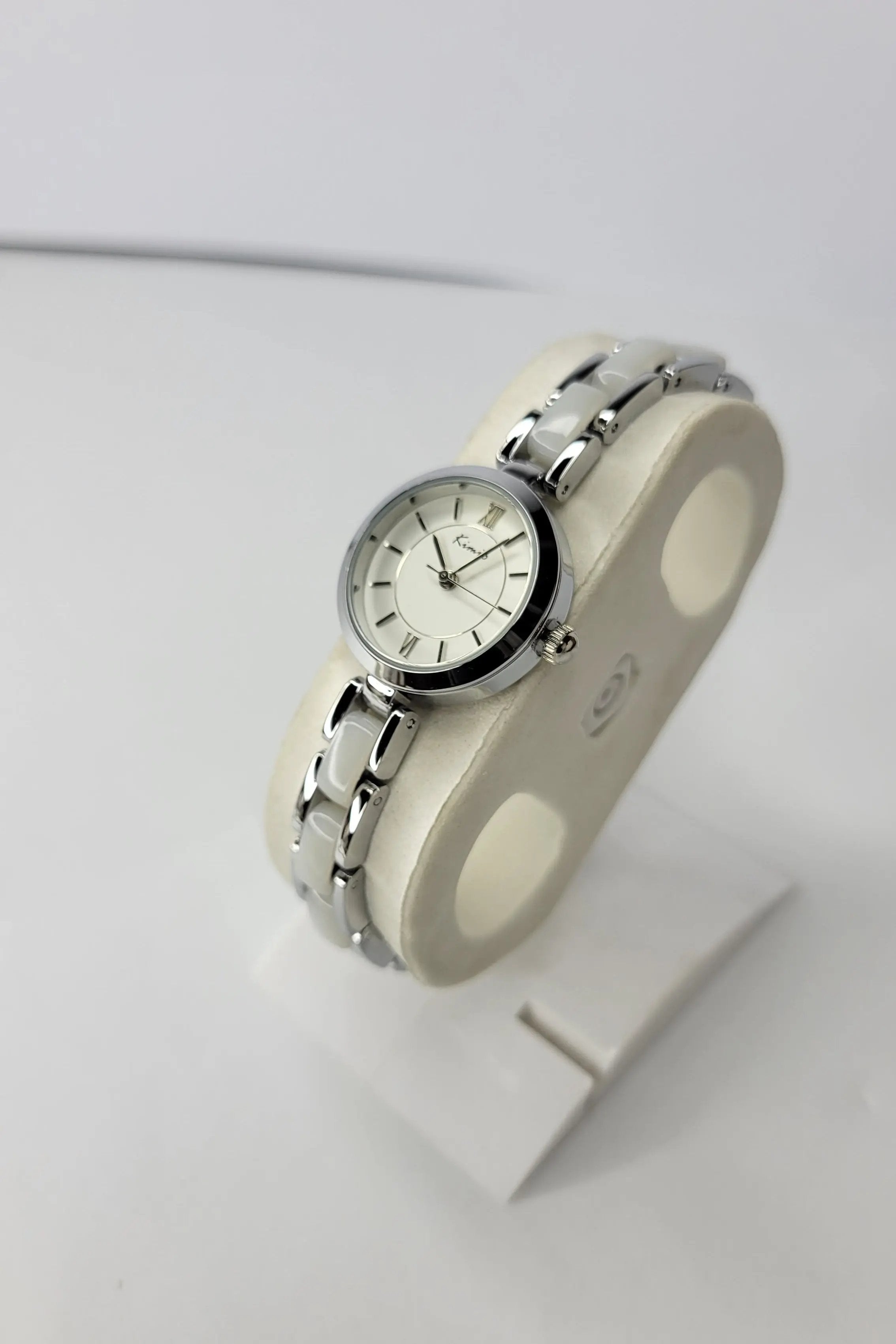 Kimio Stone Chain Side